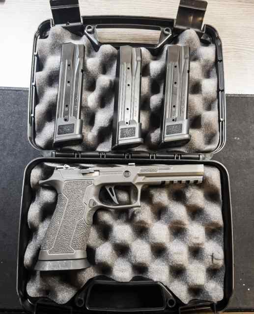 Sig P320 TXG Custom Competition Setup w/ FCU