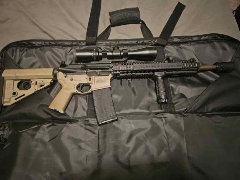 Daniel Defense M4 build