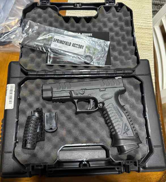 XDm Elite 9mm