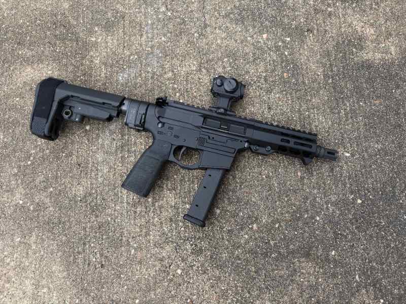 WTT/wts AR-9 w/ Law tactical brace 