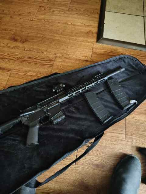 Diamondback AR-15