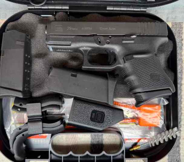 GLOCK 29 GEN 4 10MM LIKE NEW