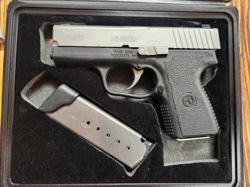 Brand New Kahr Arms  P40 Compact 40 S&amp;W