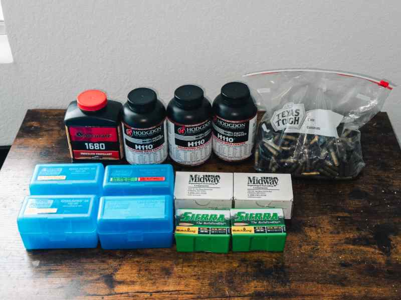 H110, Accurate 1680, 169gr SMK, etc. 