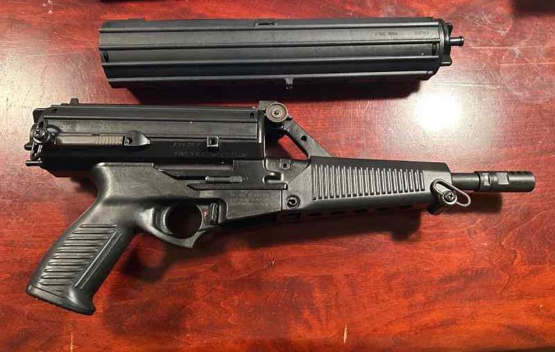 Calico M950 with 50 &amp; 100 round magazines