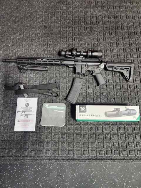 Ruger AR15 5.56 Model 8514 Magpul. VORTEX STRIKE E