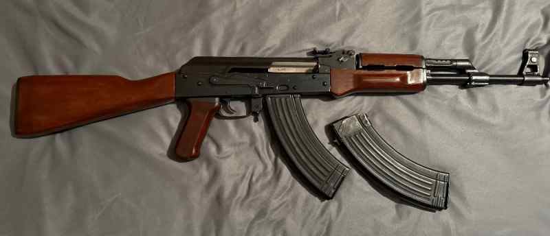 MAK 90