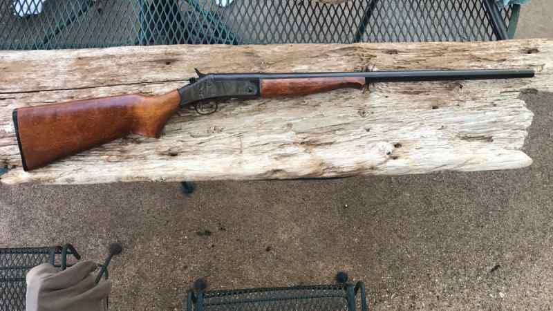 New England Arms 20 Gauge Shotgun 