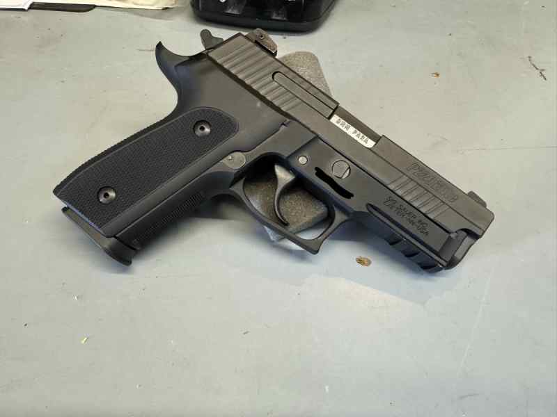 P229 Elite 