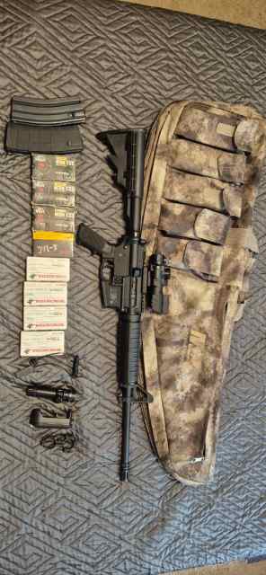 S&amp;W MP 15 .223 / 5.56 AR15