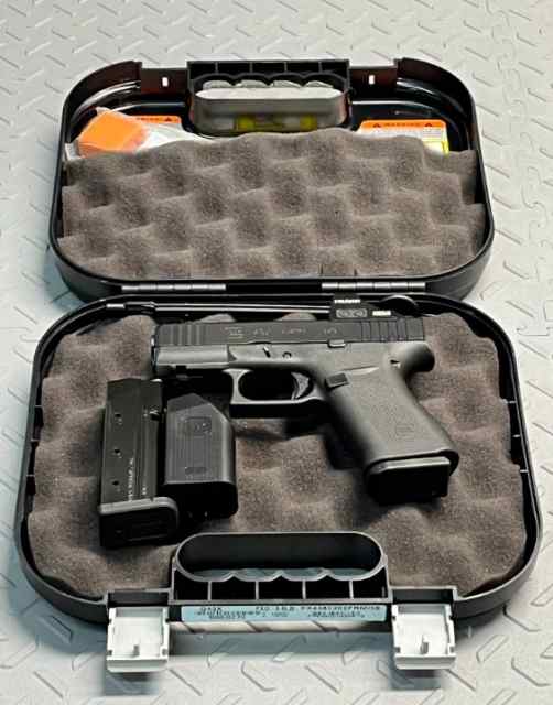 Glock 43X MOS 9mm Pistol W/ a Shield mag