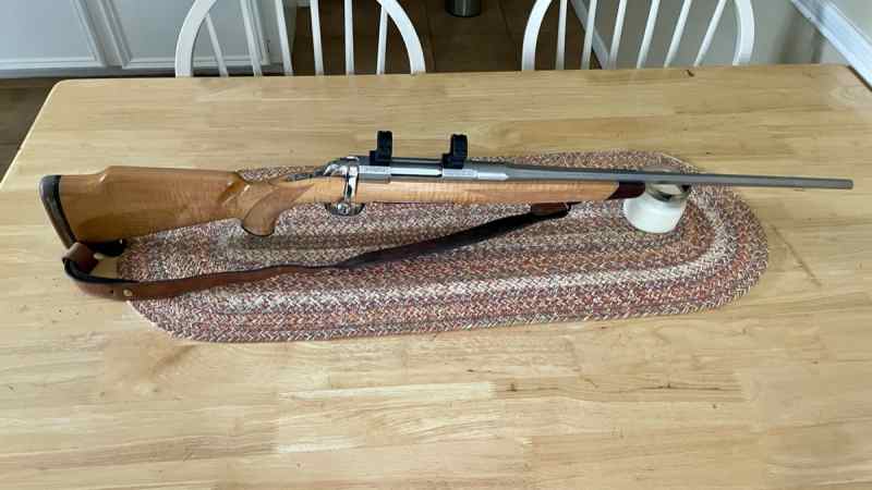 Browning Rifle Xbolt White Gold Maple 7mm-08 Stock
