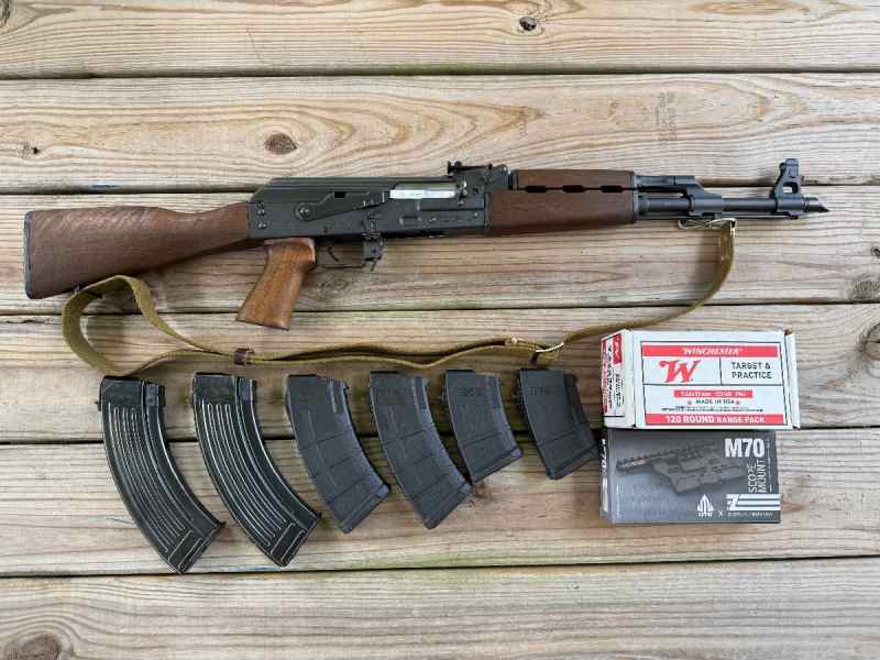 Zastava ZPAP M70 Yugo AK-47
